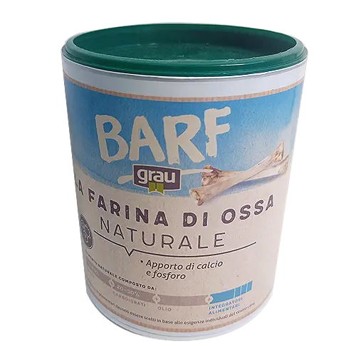 La farina di ossa 100% naturale Grau è un integratore alimentare per cani e gatti, da mescolare alla razione di alimento per fornire un apporto supplementare di calcio.